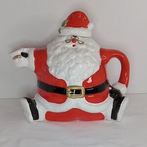 Vintage Windsor Collection Whimsical Sitting Santa Claus Tea Pot